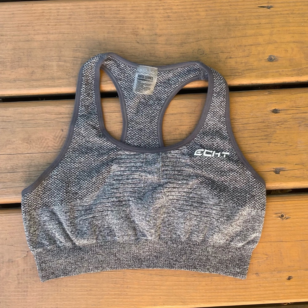Echt arise sports bra